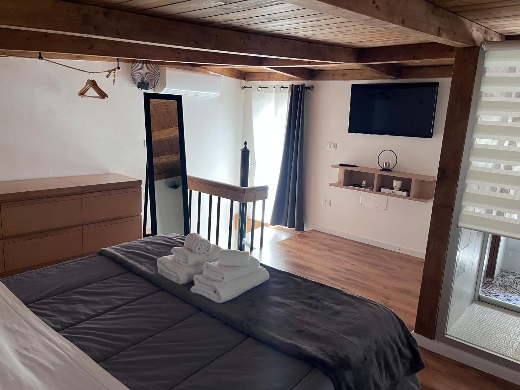 Davis Home Бриндизи Экстерьер фото